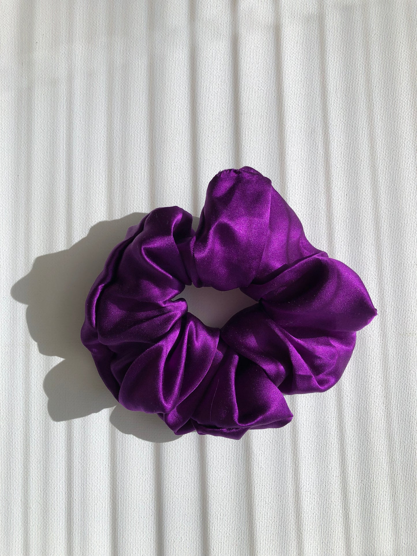PURE SILK SCRUNCHIES - crystal brights