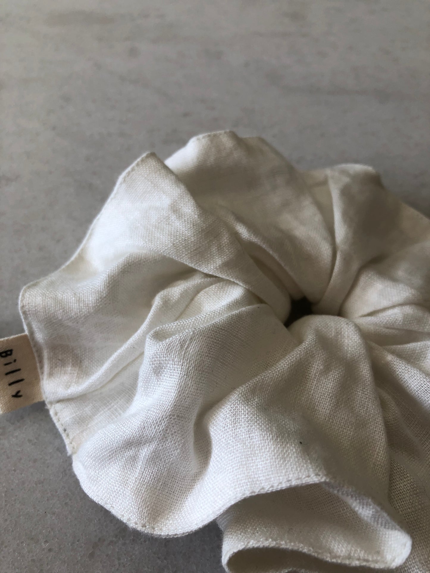 PURE LINEN SCRUNCHIES - neutral