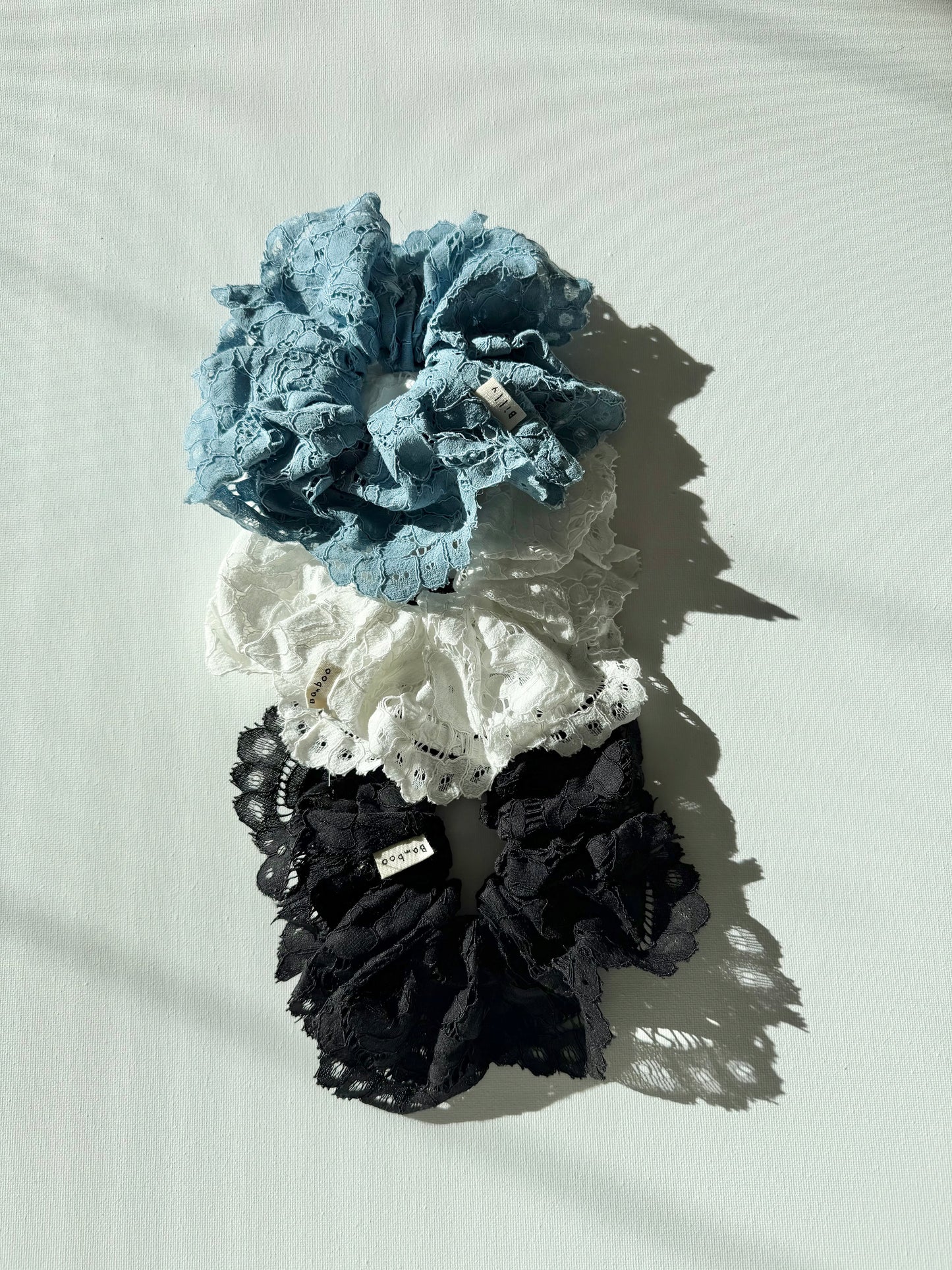LACE SCRUNCHIES - neutral