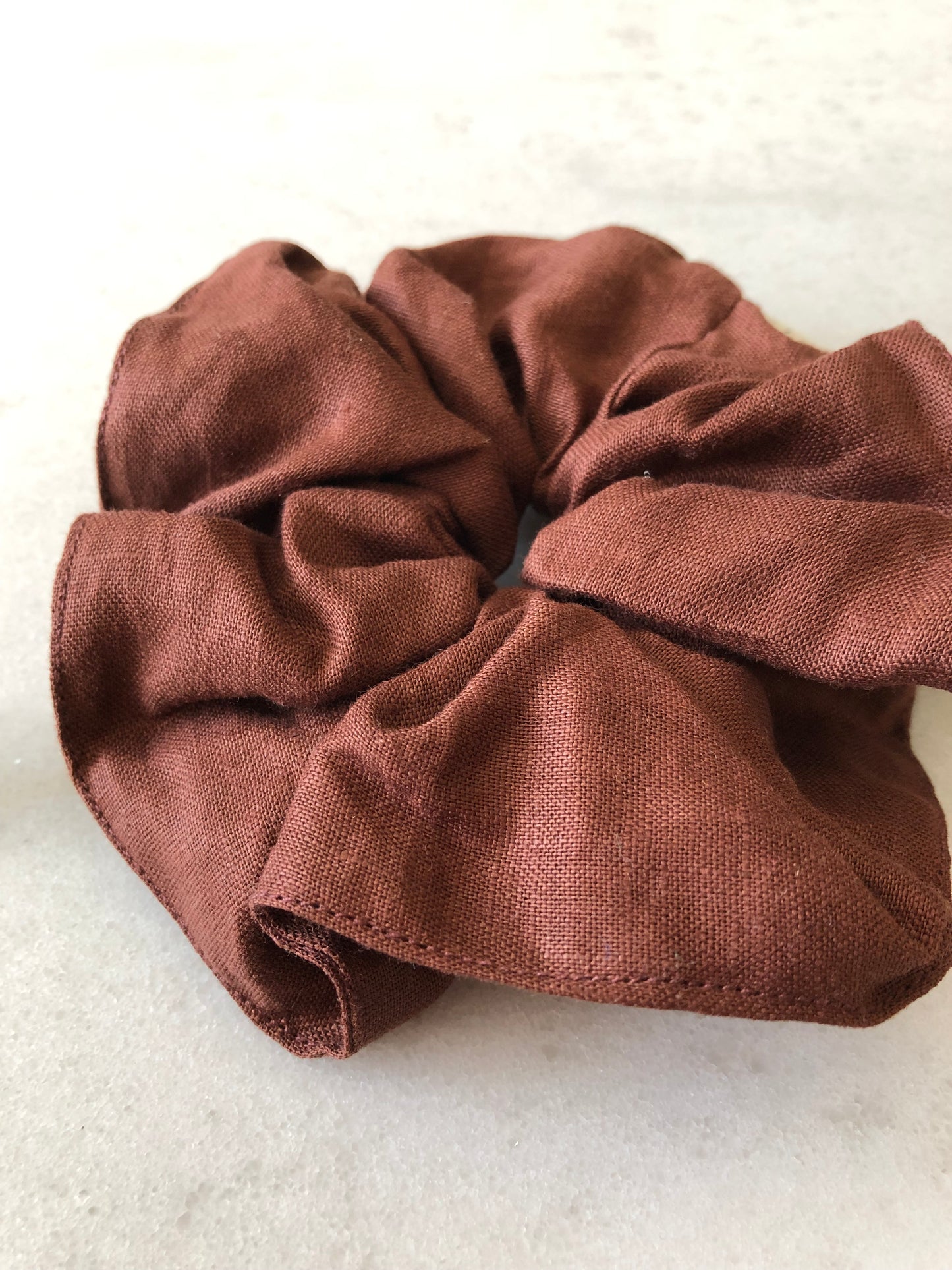 PURE LINEN SCRUNCHIES - neutral