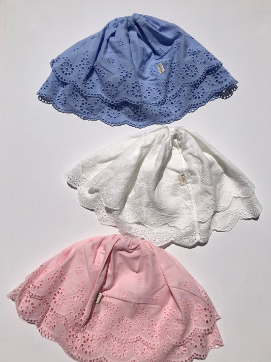 BELLA LACE SCRUNCHIES