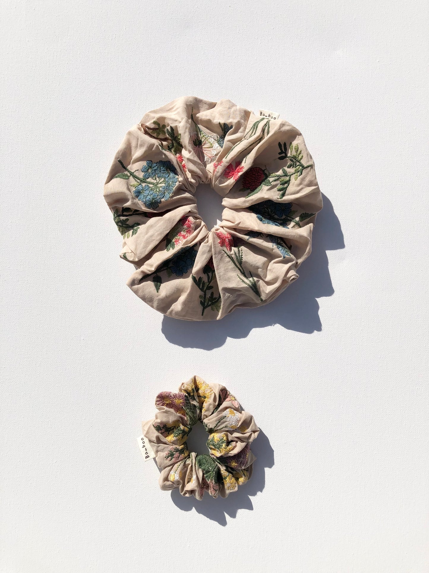 EMBROIDERED HERB SCRUNCHIES