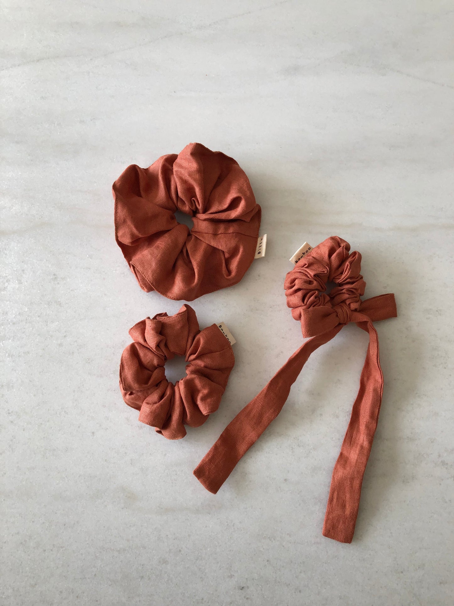 PURE LINEN SCRUNCHIES - neutral