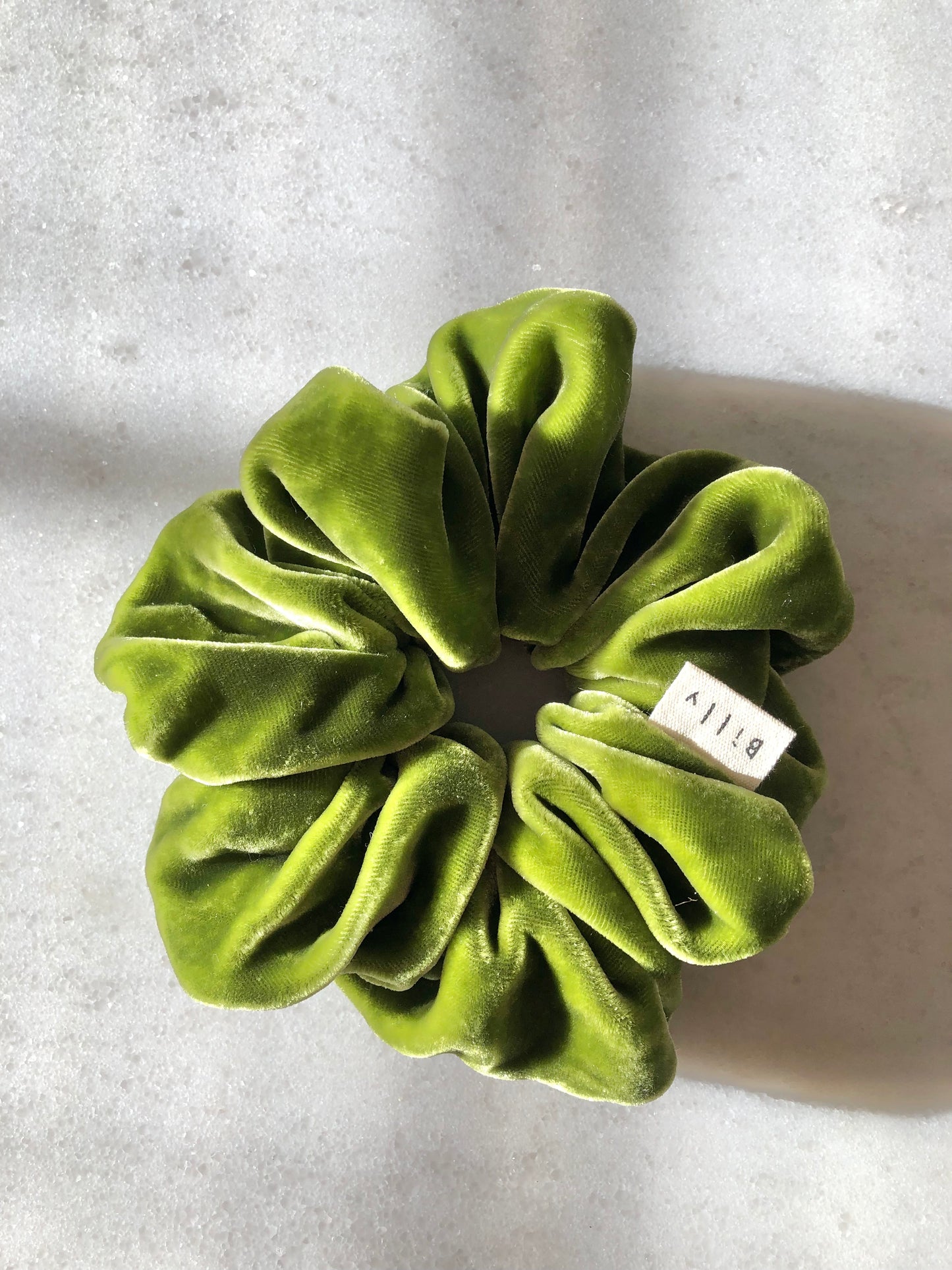 VELVET SCRUNCHIES - garden mixed