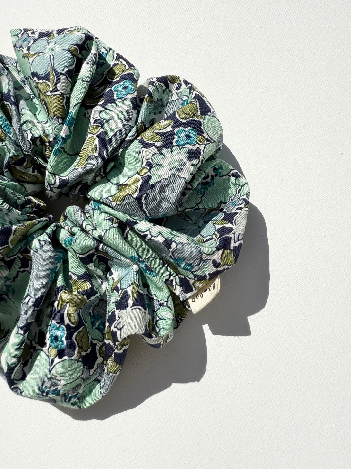 GARDEN FLORAL SCRUNCHIES