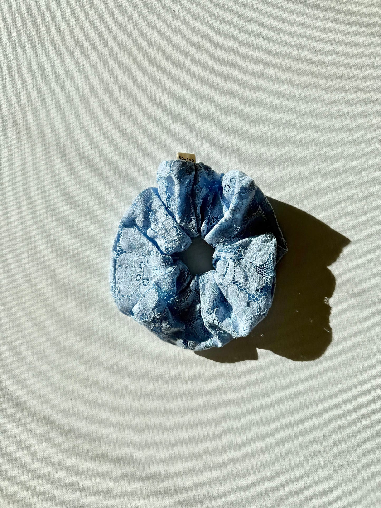 LACE SCRUNCHIES - neutral