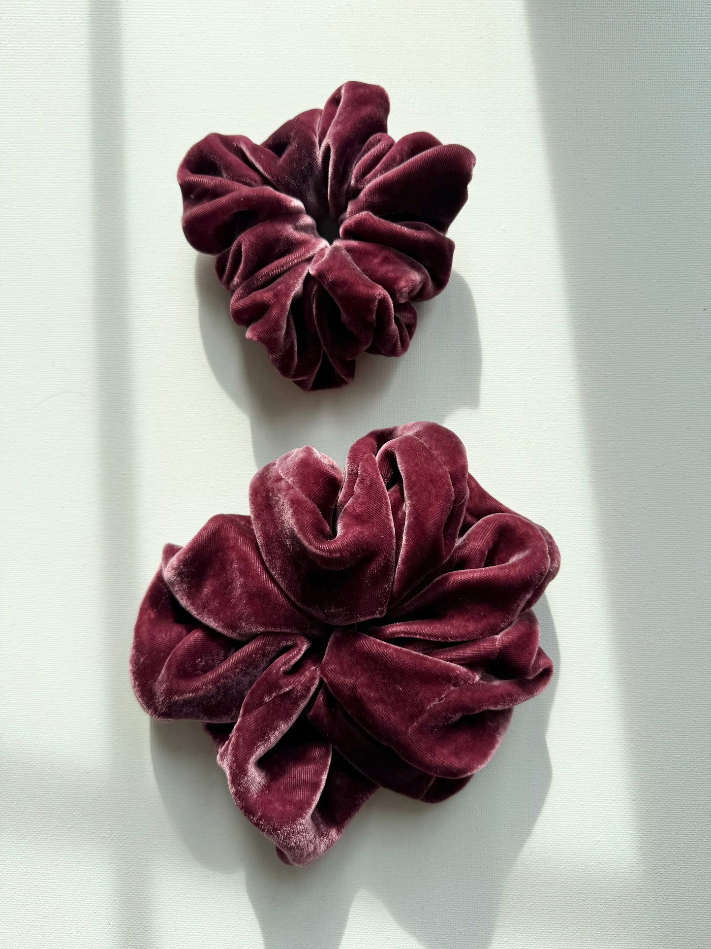 VELVET SCRUNCHIES - heritage