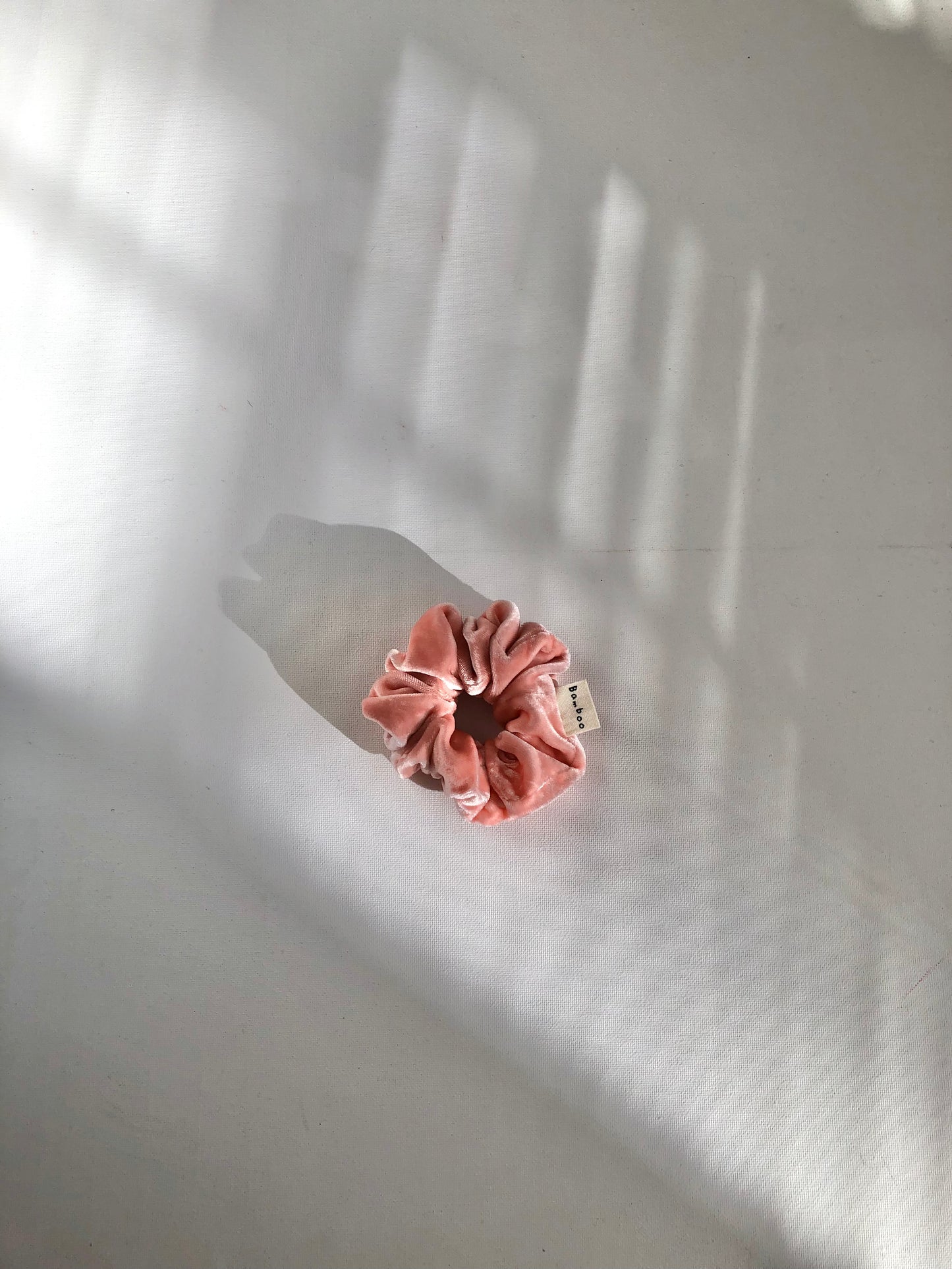 VELVET SCRUNCHIES - garden mixed