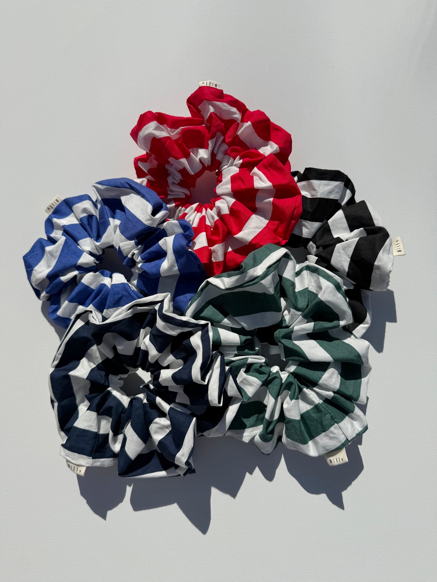 STRIPE OVERSIZED SCRUNCHIES