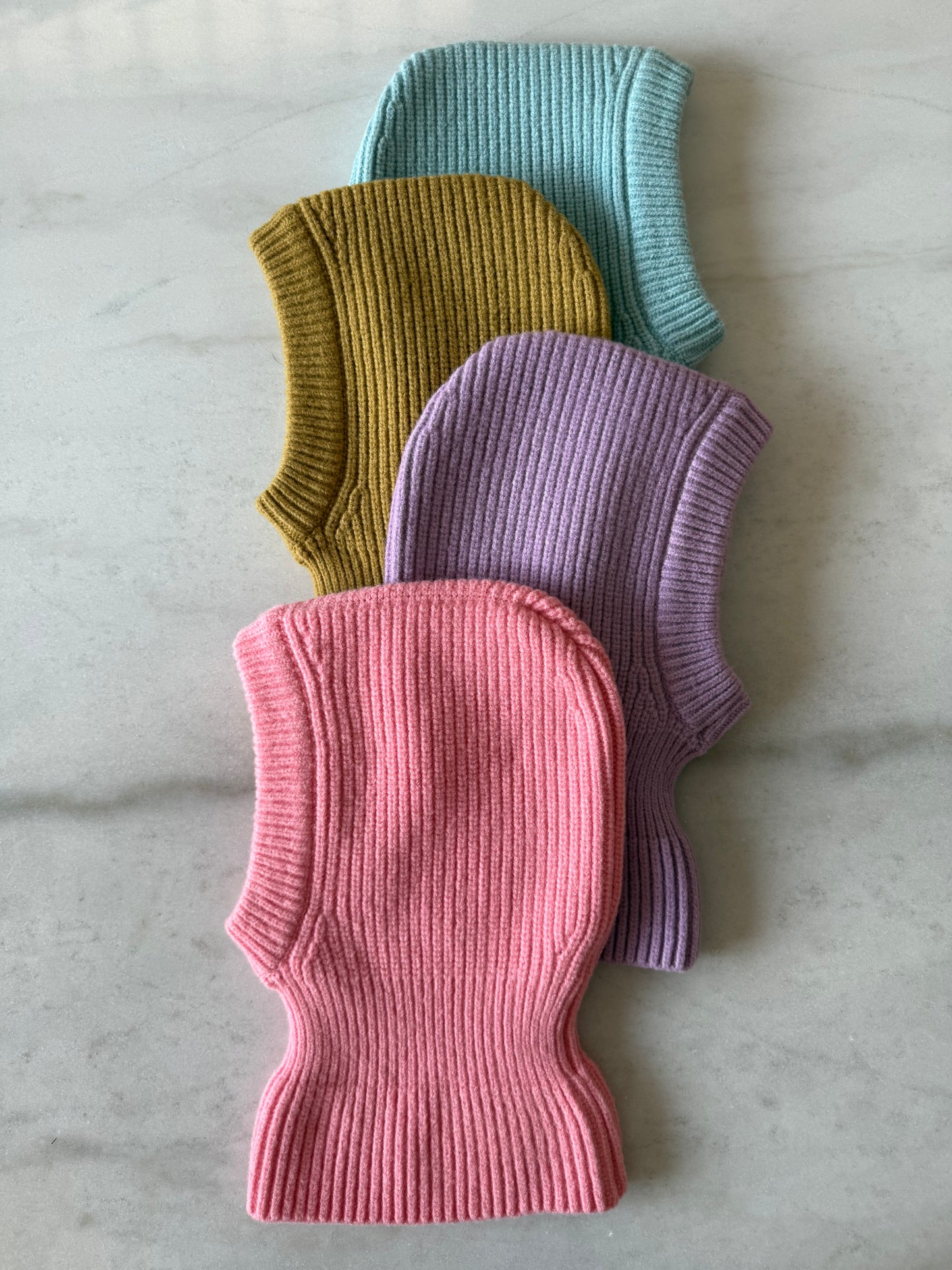 CHUNKY RIB FUZZY WOOL BALACLAVA