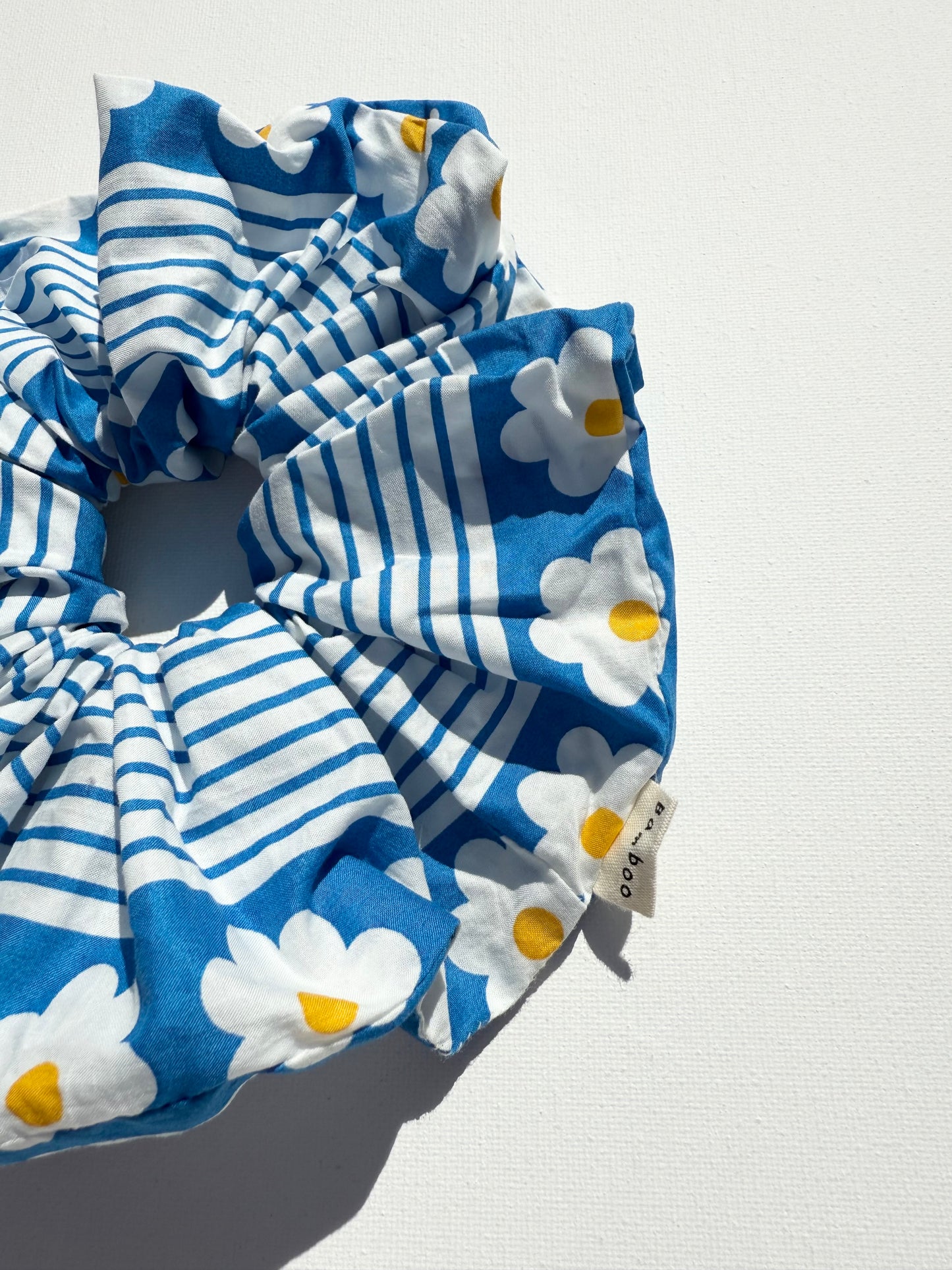 PARISIENNE SCRUNCHIES