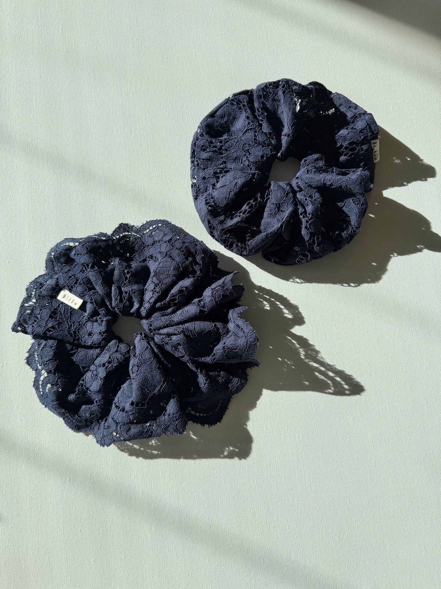 LACE SCRUNCHIES - neutral