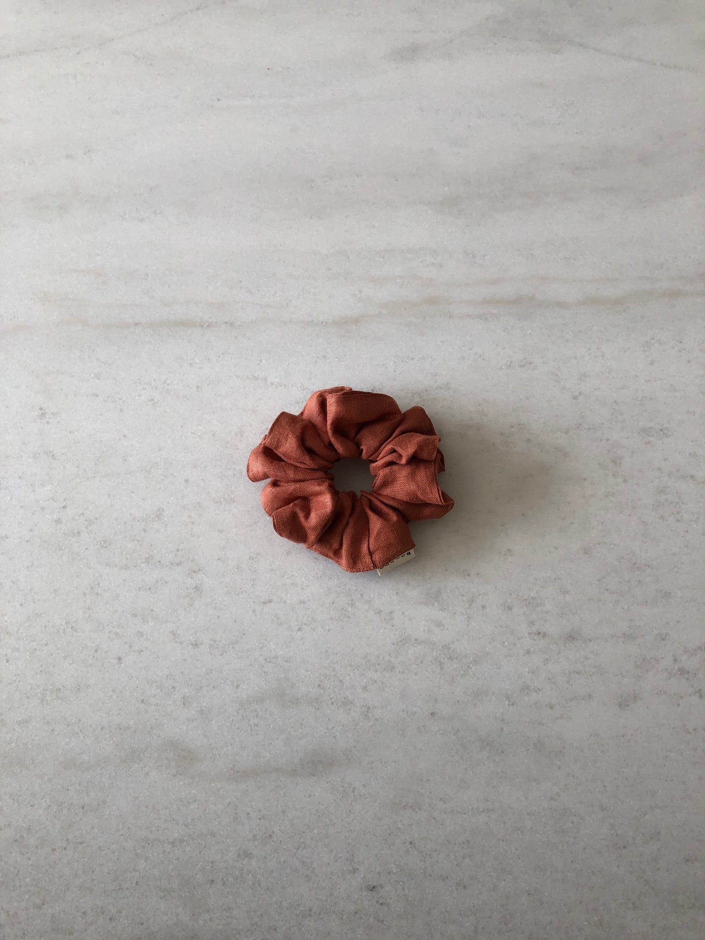 PURE LINEN SCRUNCHIES - neutral