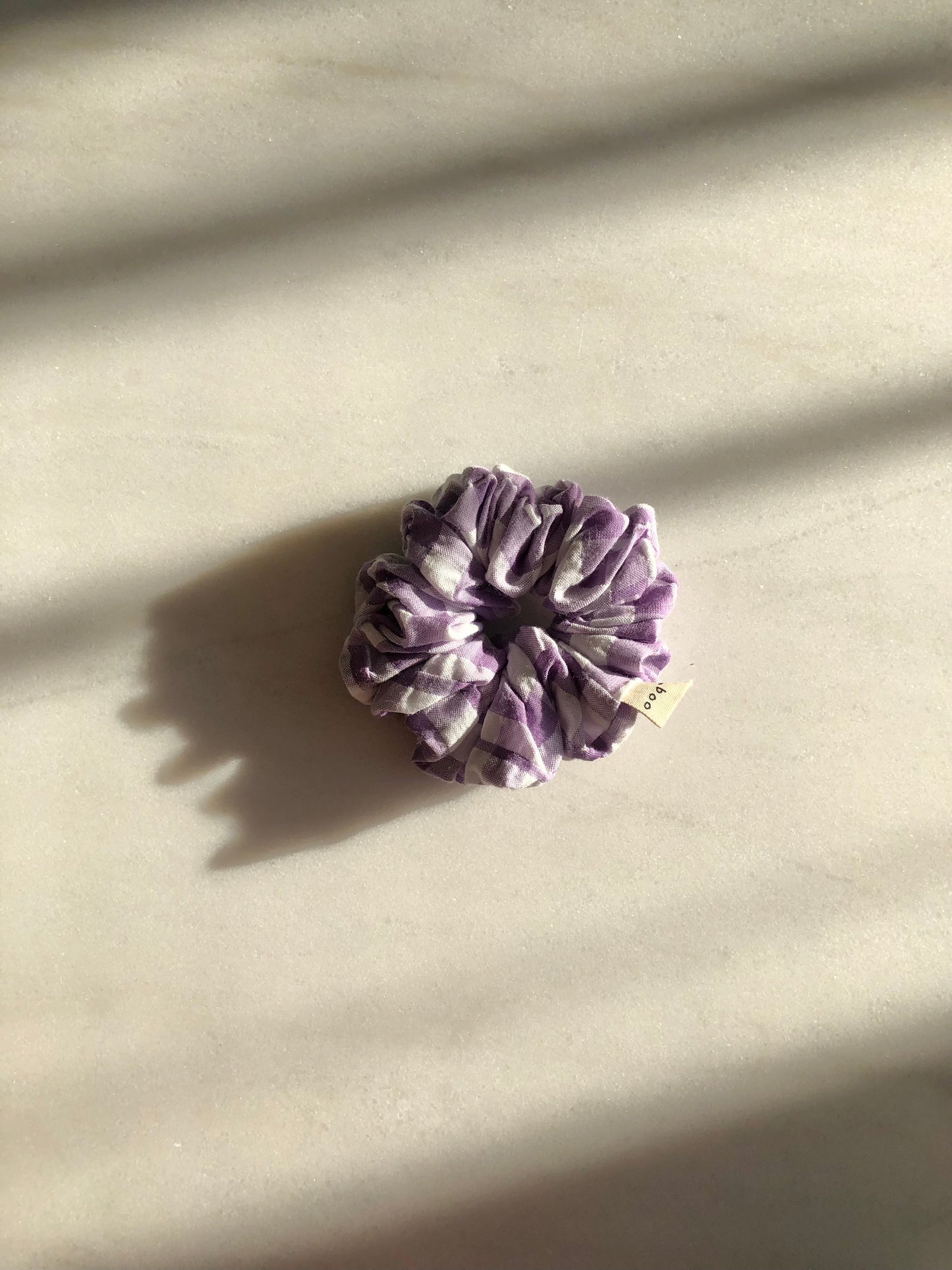 GINGHAM SEERSUCKER SCRUNCHIES  - crystal bright