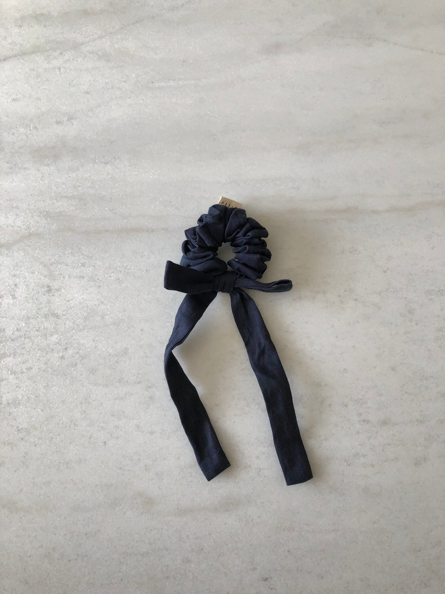 PURE LINEN SCRUNCHIES - neutral