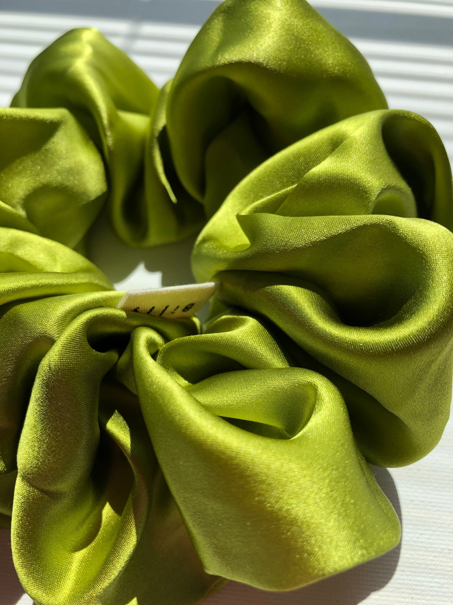 PURE SILK SCRUNCHIES