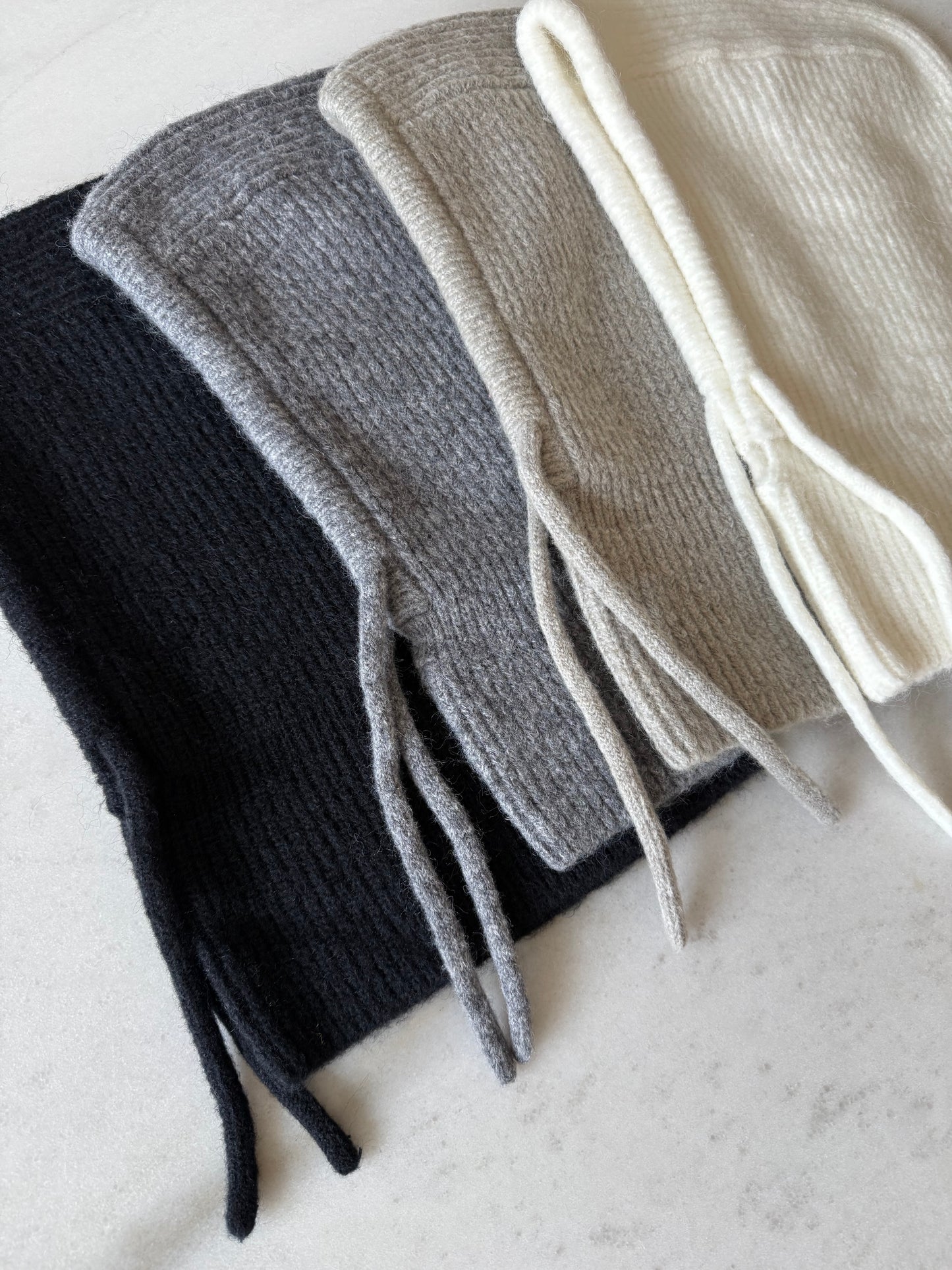 FUZZY ALPACA BALACLAVA - neutral