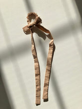 Load image into Gallery viewer, COTTON POPLIN MINI BOW SCRUNCHIES