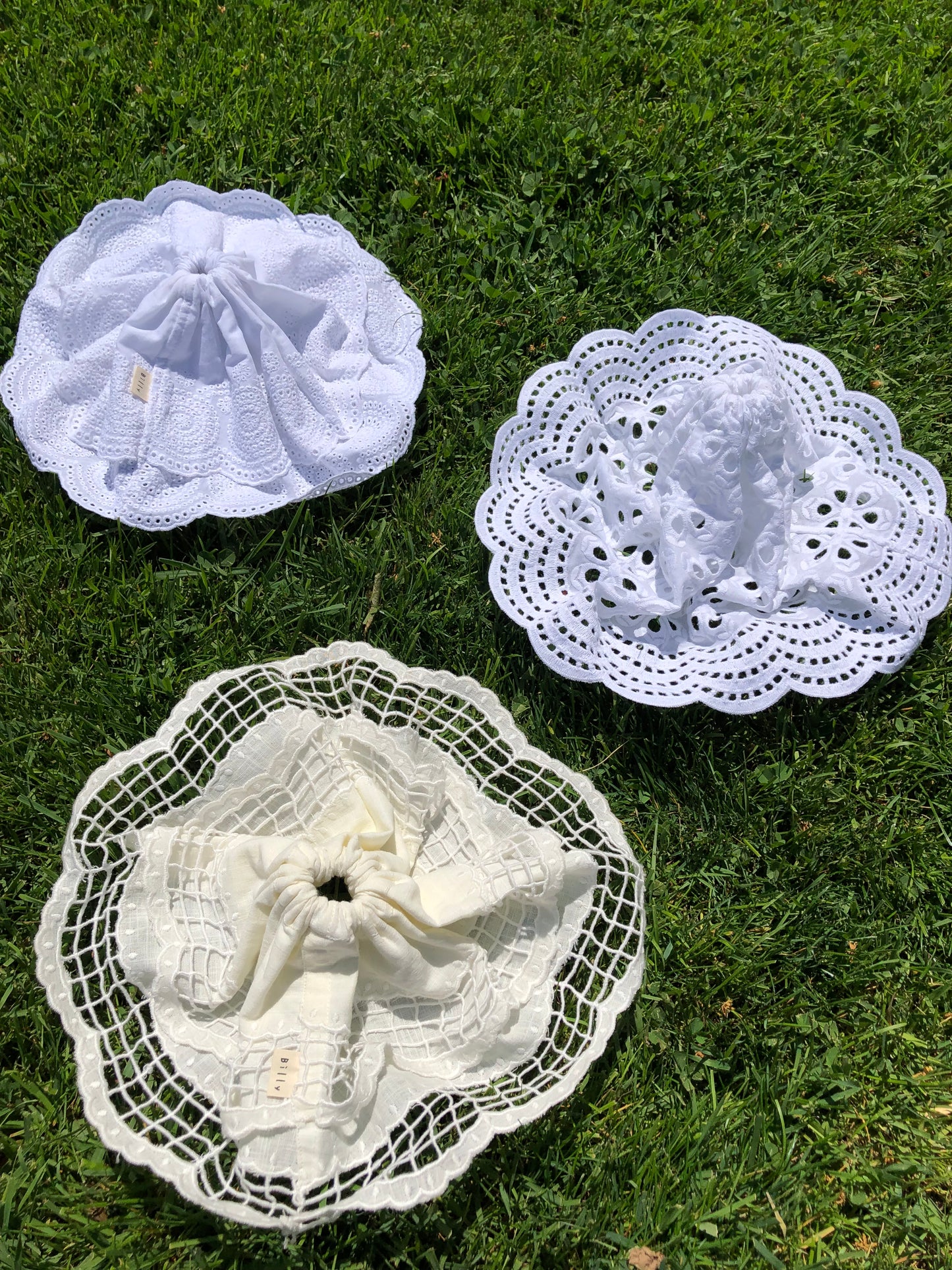 BRIDE LACE SCRUNCHIES