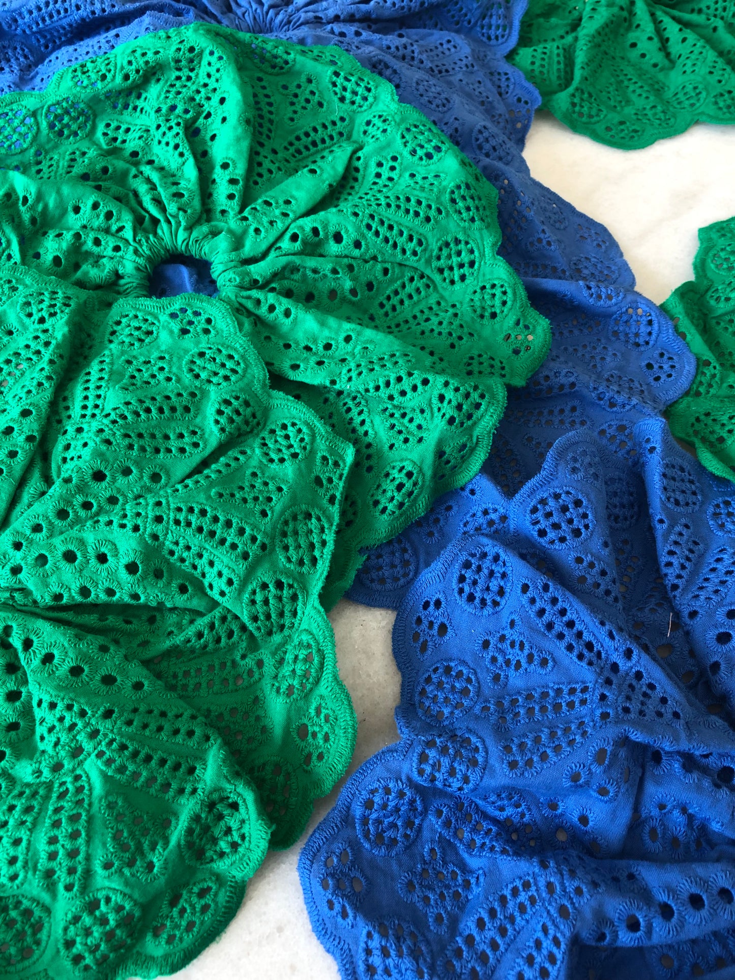 ALICE LACE SKIRTS SCRUNCHIES
