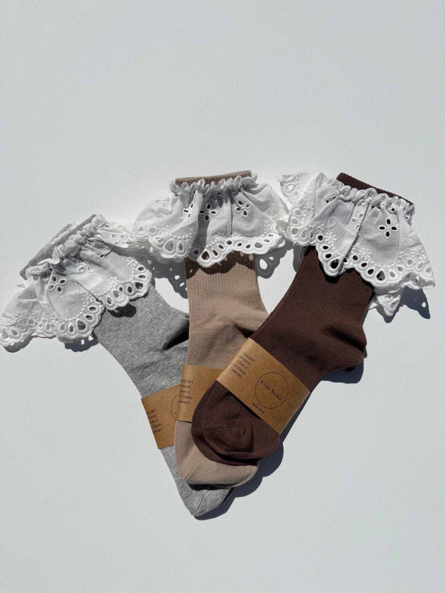 COTSWOLD MEADOW LACE SOCKS - neutral