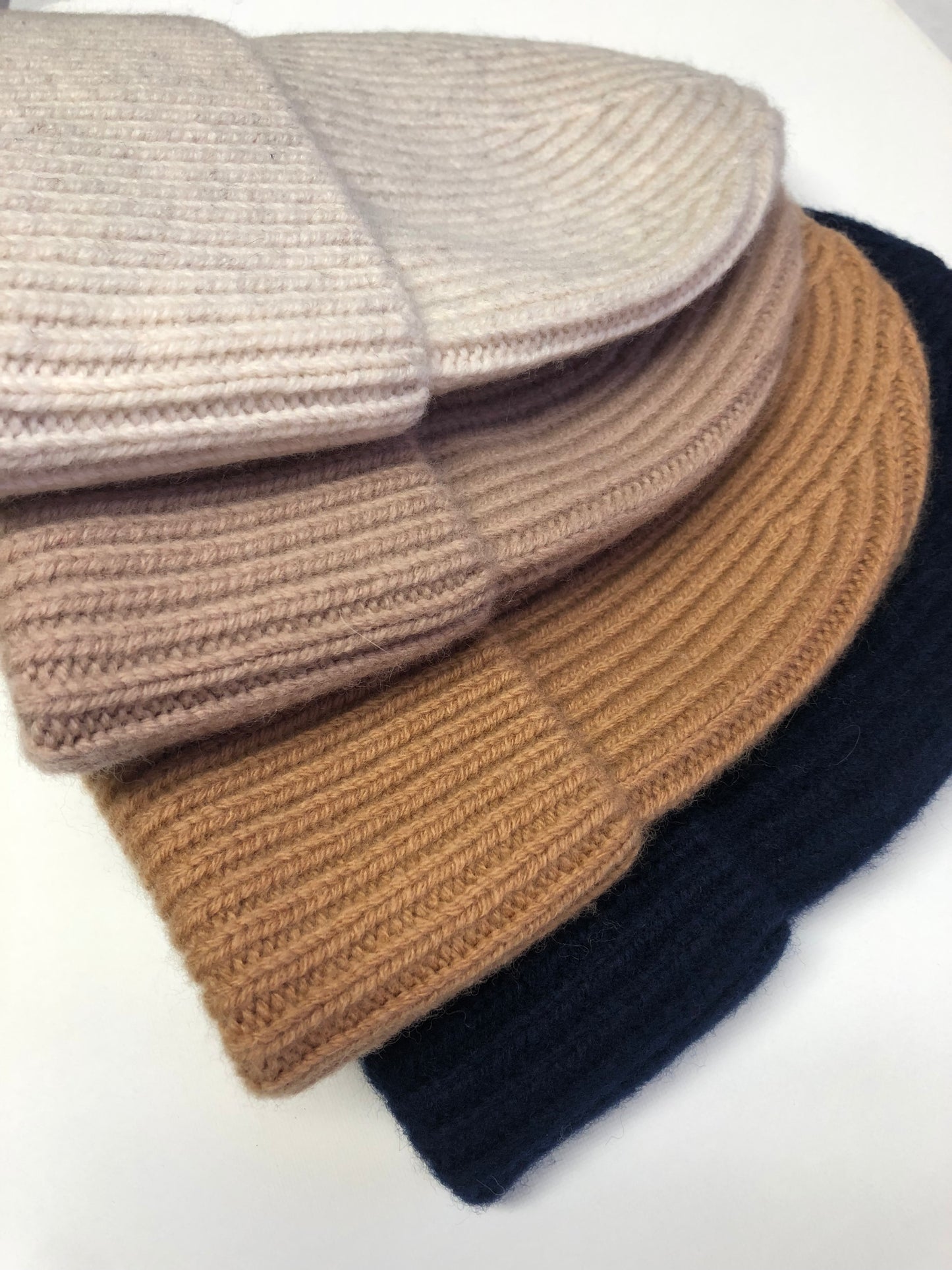 MERINO WOOL EVERYDAY BEANIES - neutral