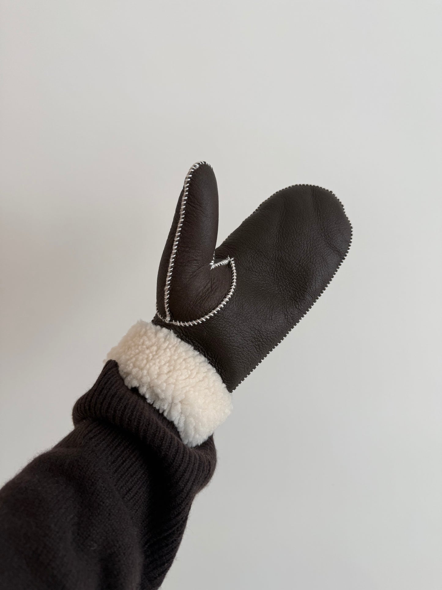 SHEARLING MITTENS