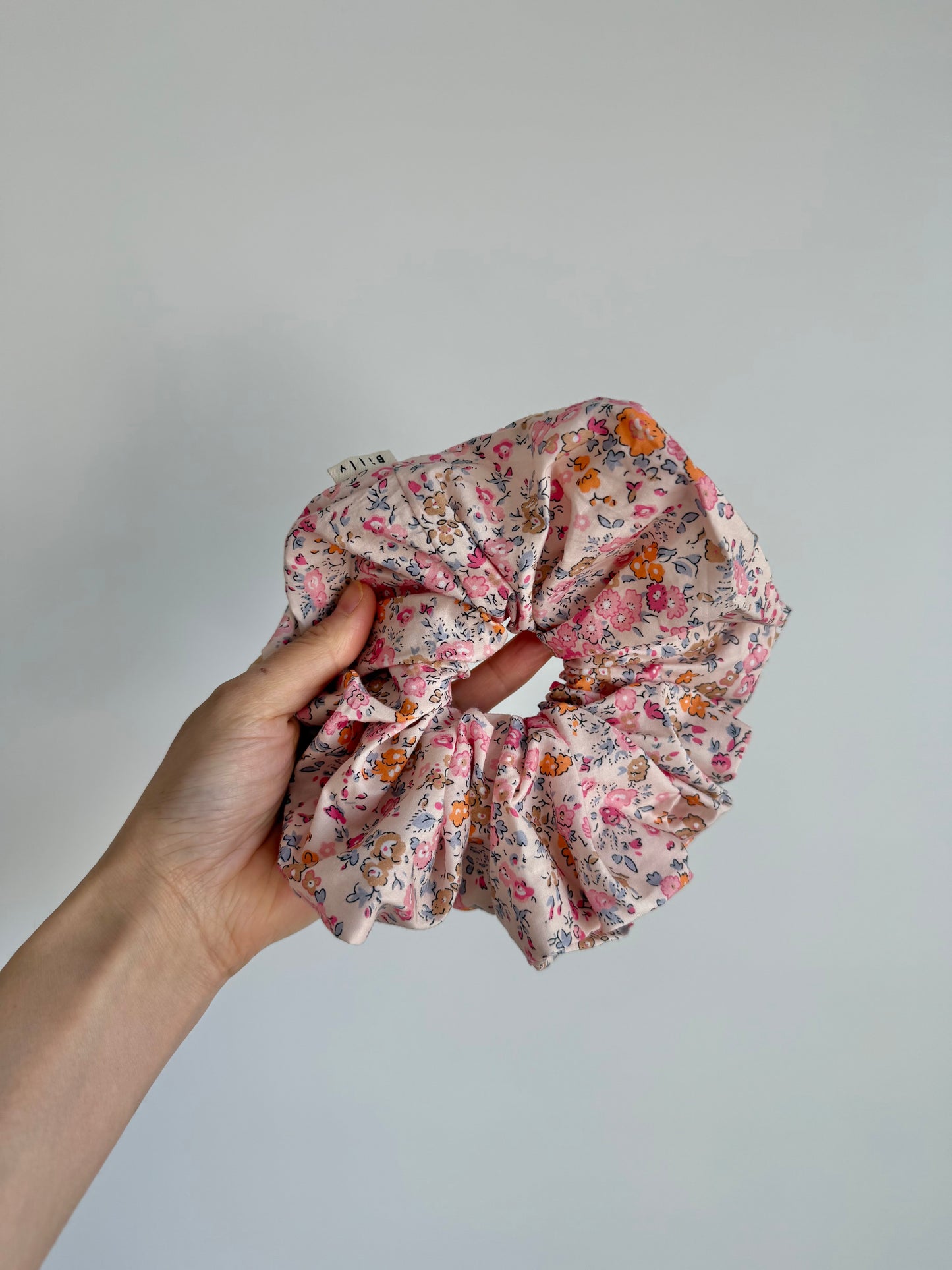 PRINCE EDWARD FLORAL SCRUNCHIES