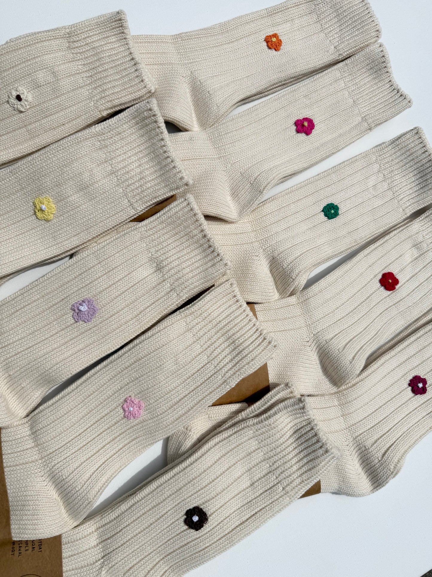 CROCHET MINI FLOWER SOCKS