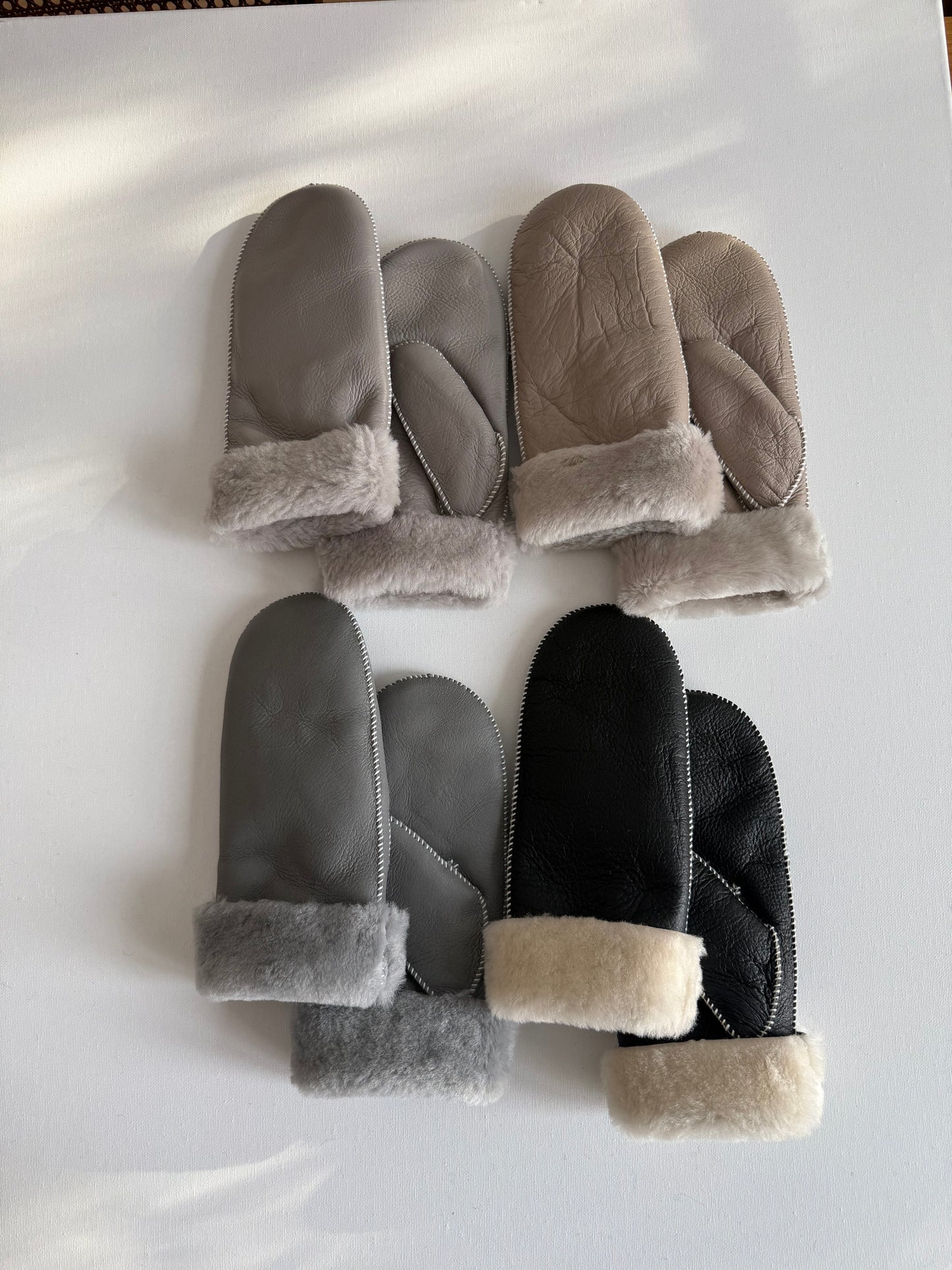 SHEARLING MITTENS