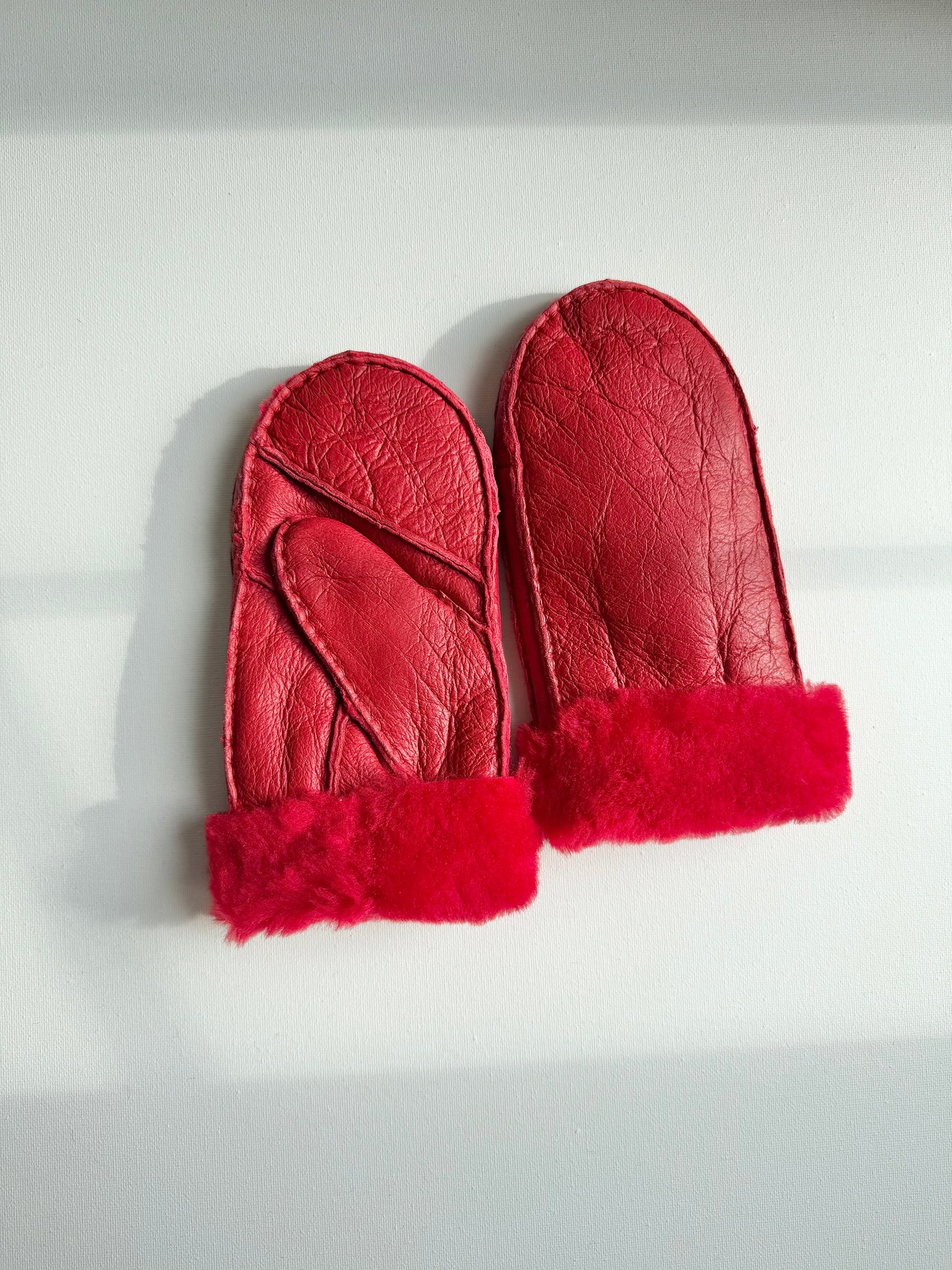 SHEARLING MITTENS