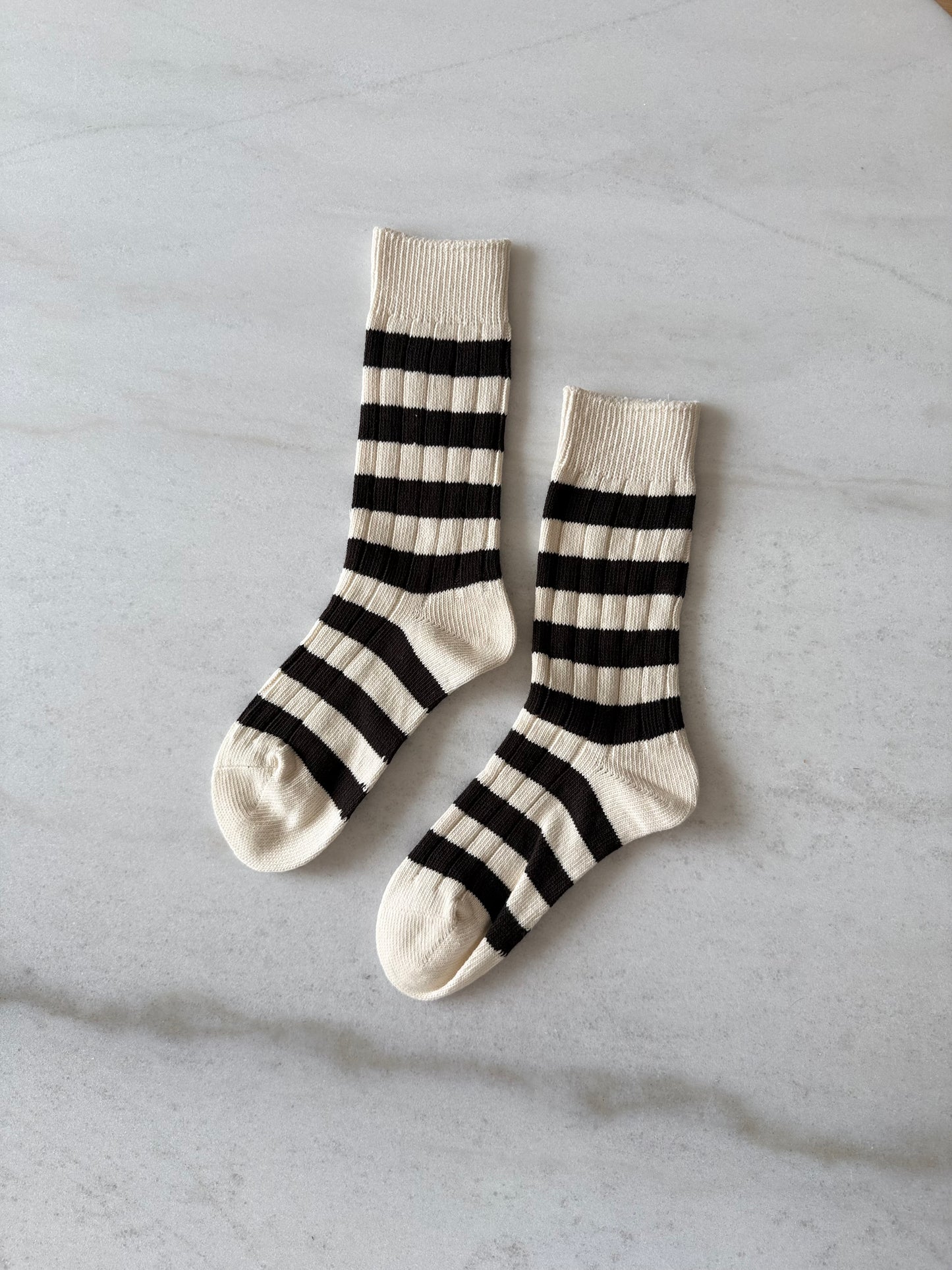 COLOR STRIPE HIGH SOCKS