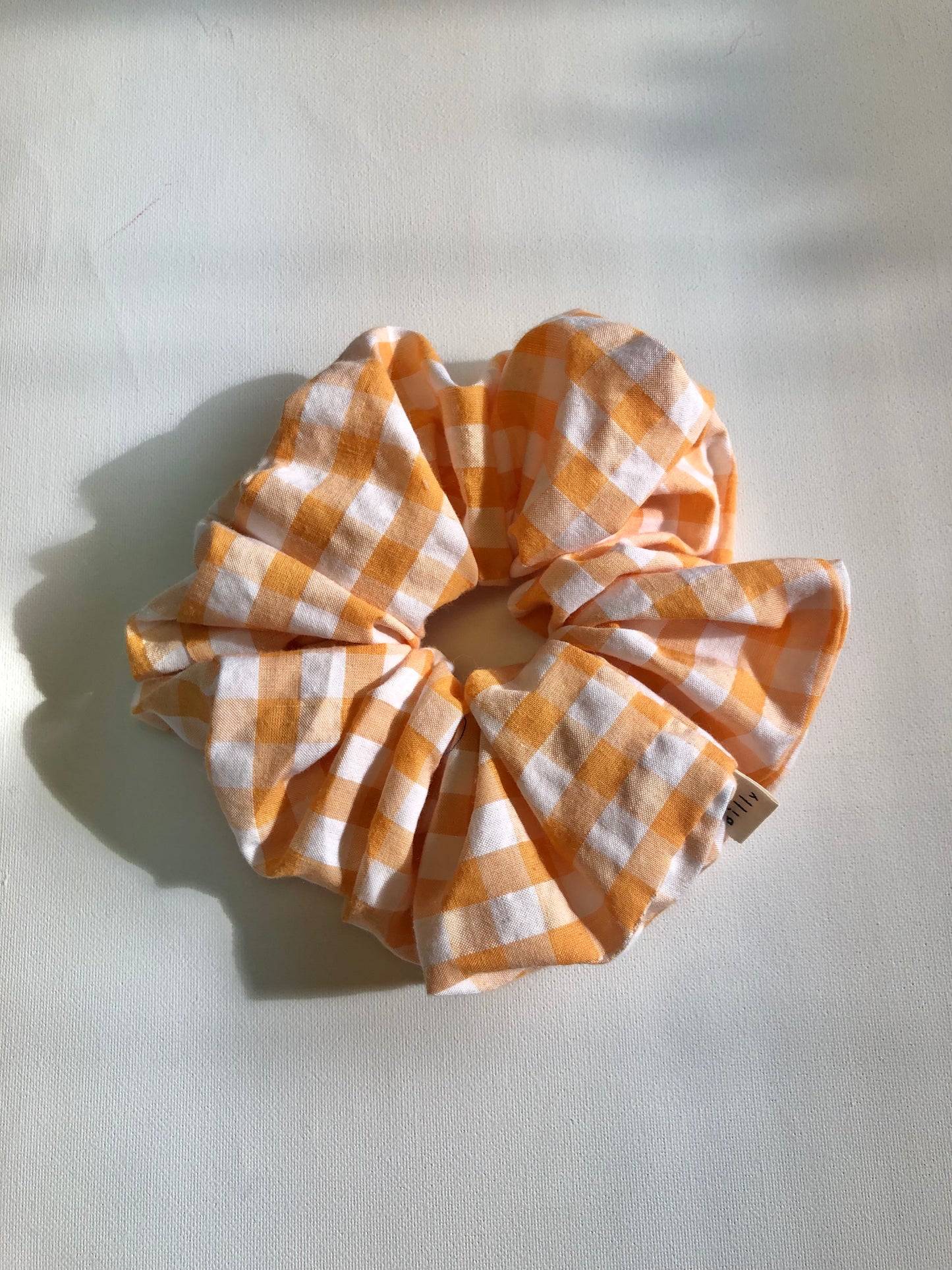 GINGHAM SEERSUCKER SCRUNCHIES - snow pastel