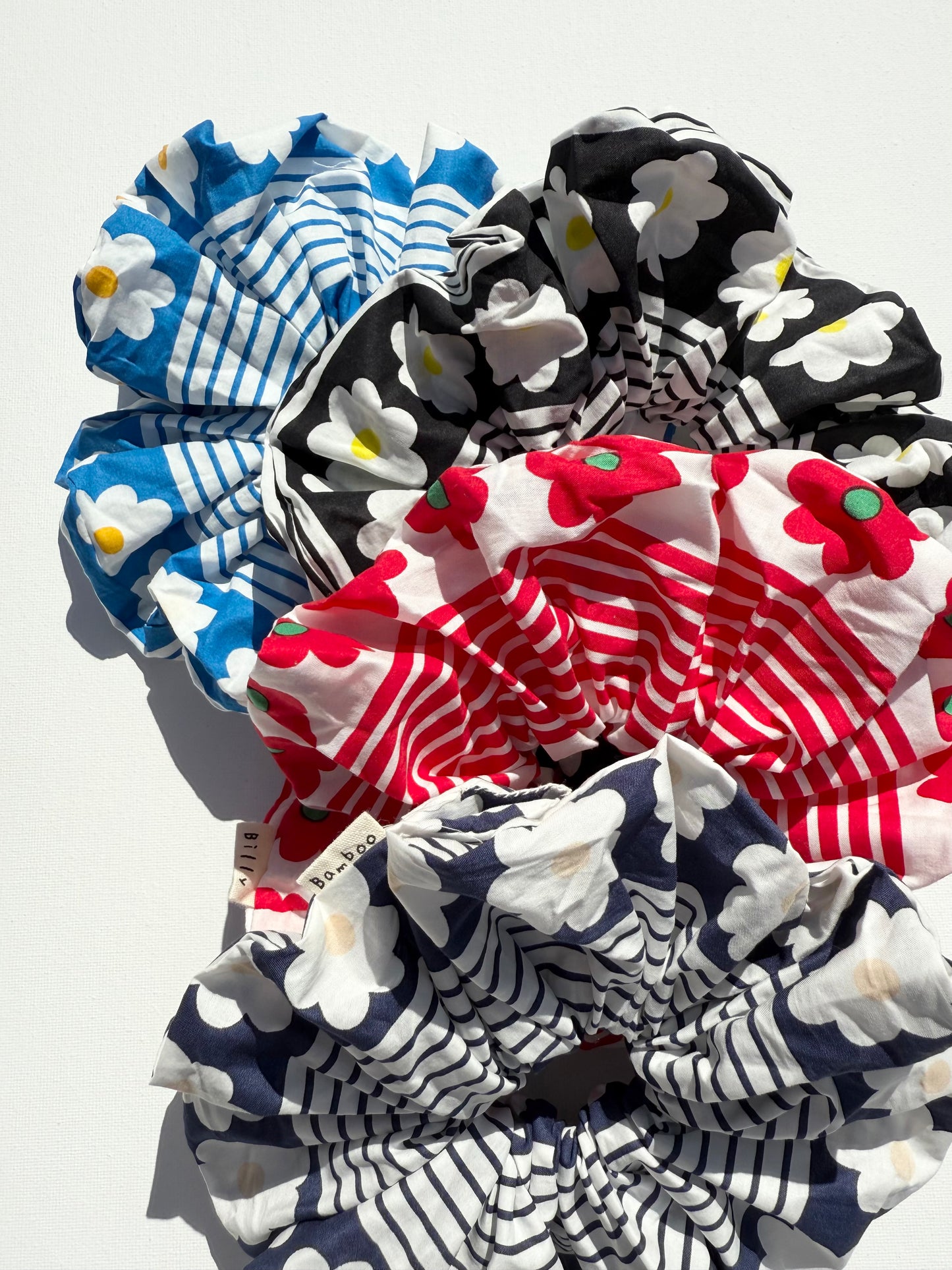 PARISIENNE SCRUNCHIES