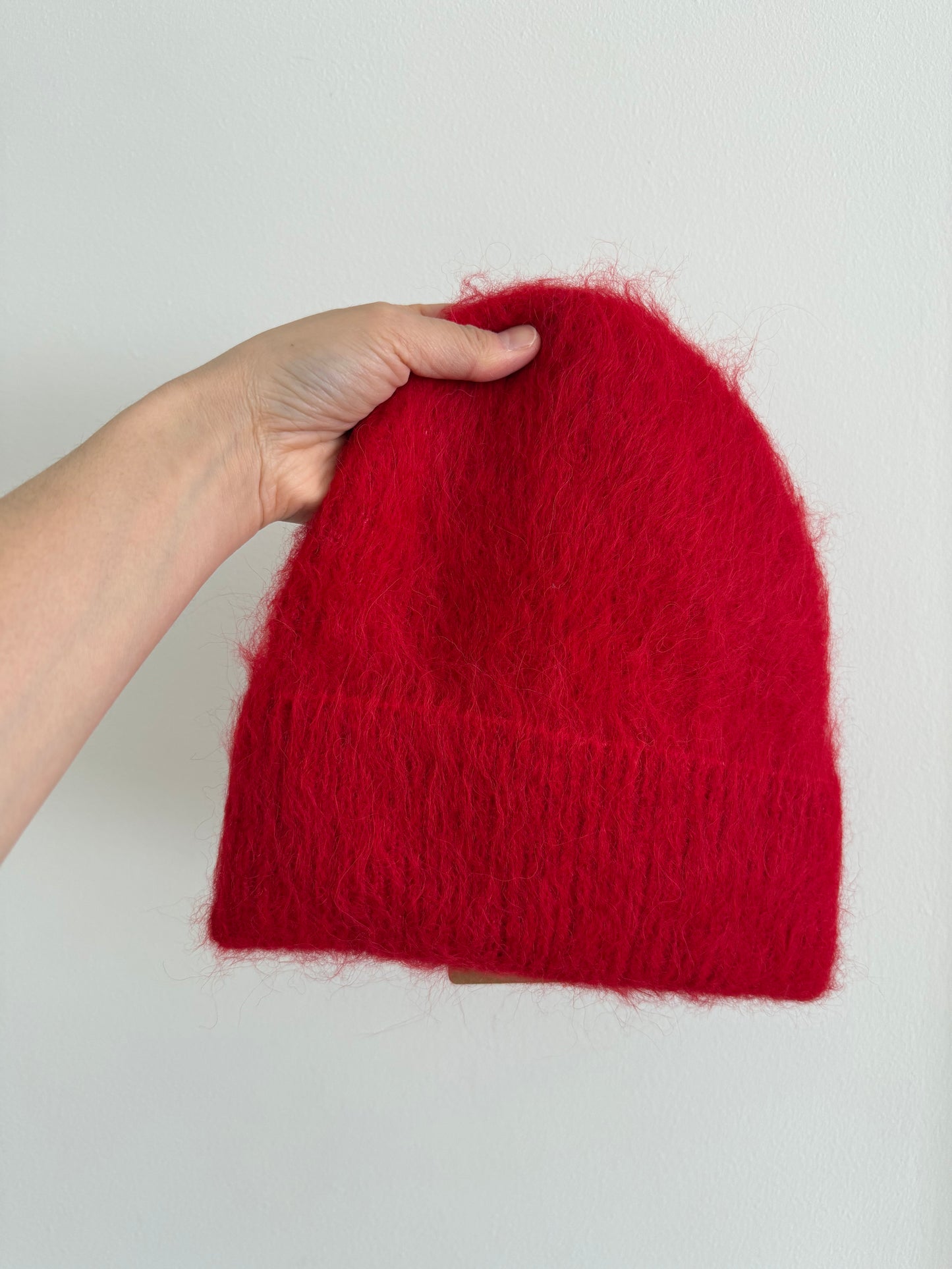ALPACA FLUFFY BEANIE
