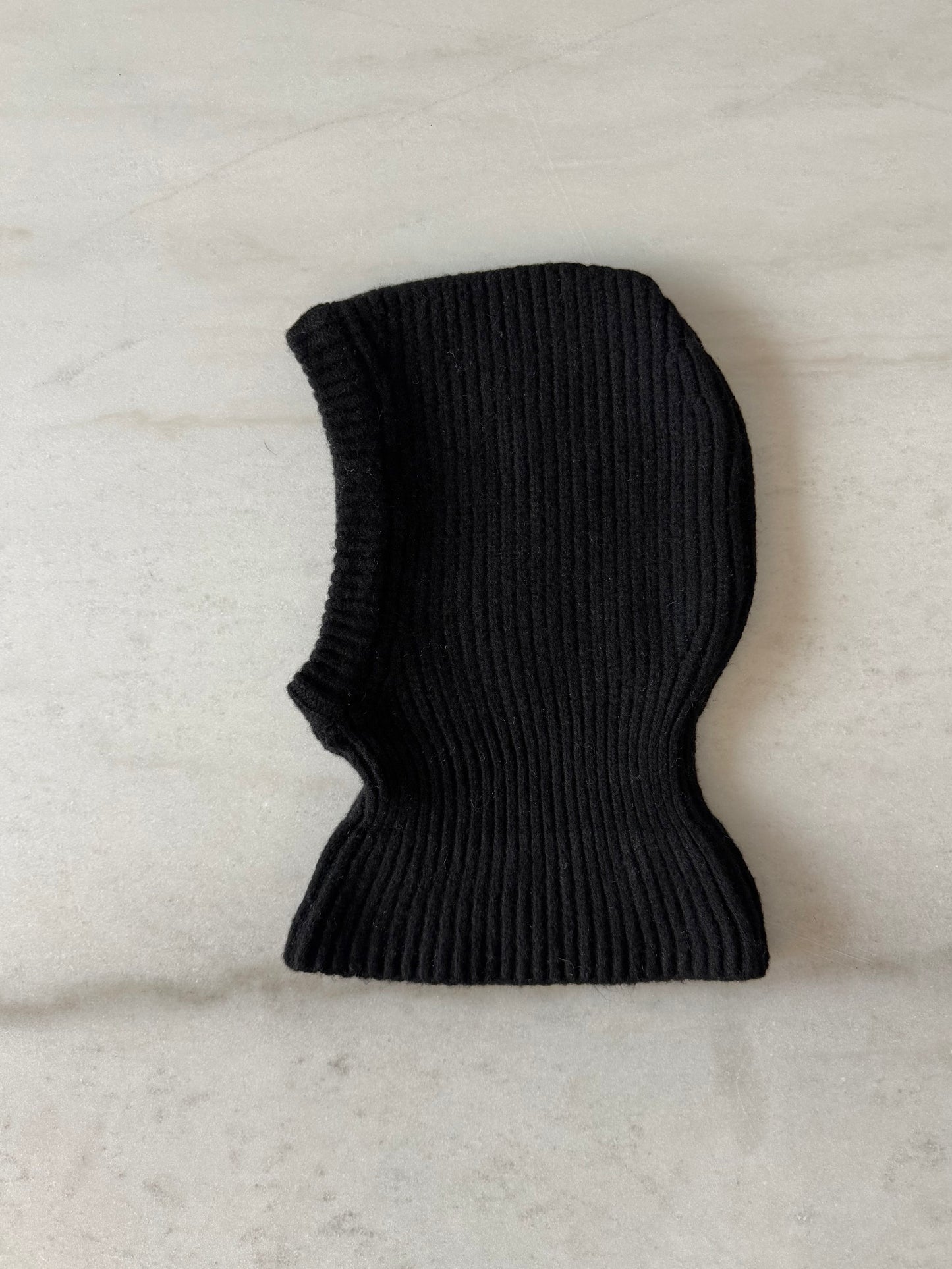 FUZZY ALPACA BALACLAVA - neutral