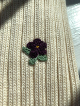 Load image into Gallery viewer, CROCHET FIELD ROSE SOCKS