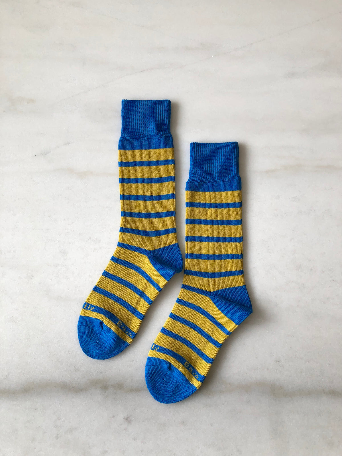 MAKINO POP STRIPE HIGH SOCKS