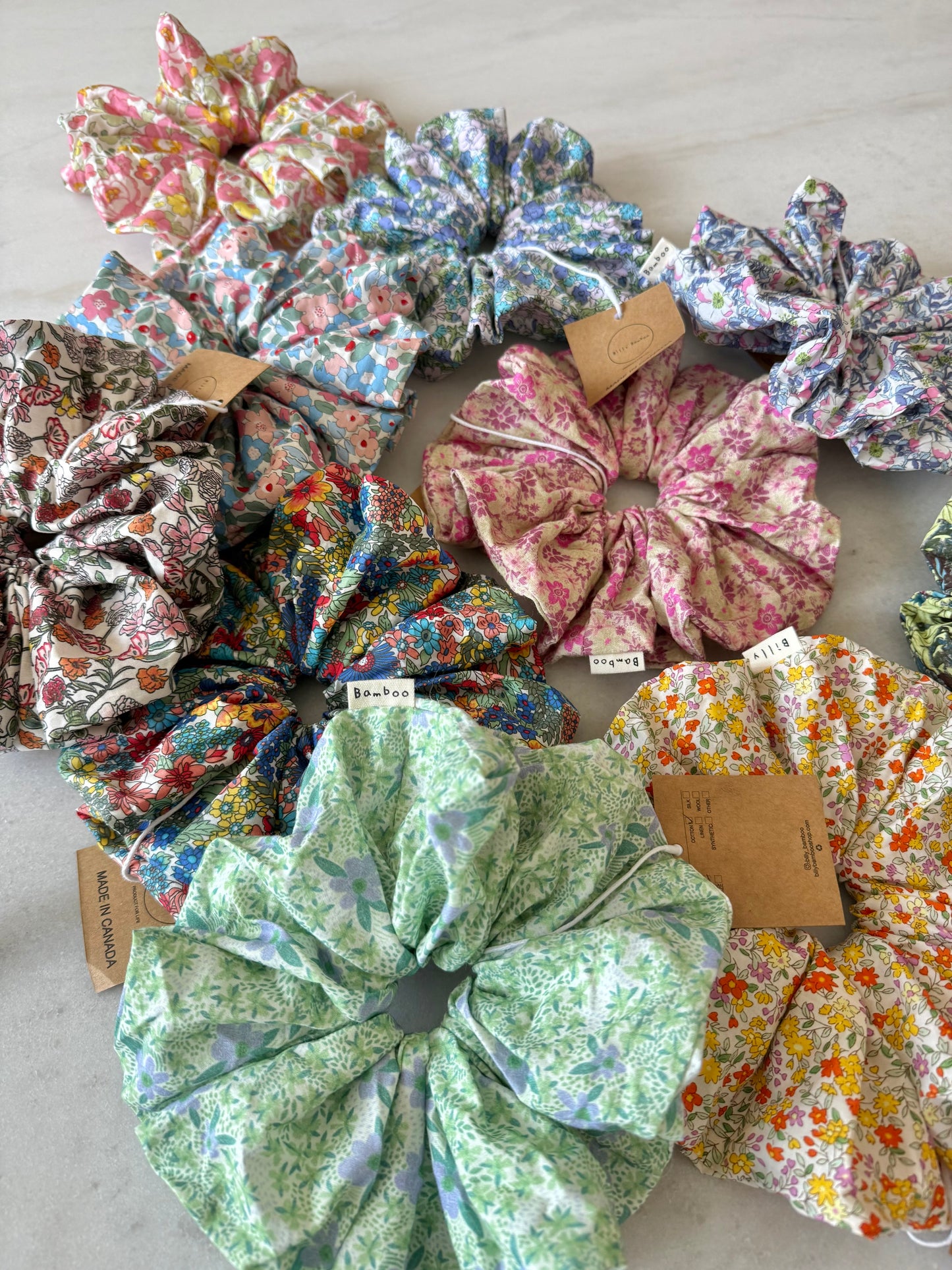 MEADOW BLOOM FLORAL SCRUNCHIE