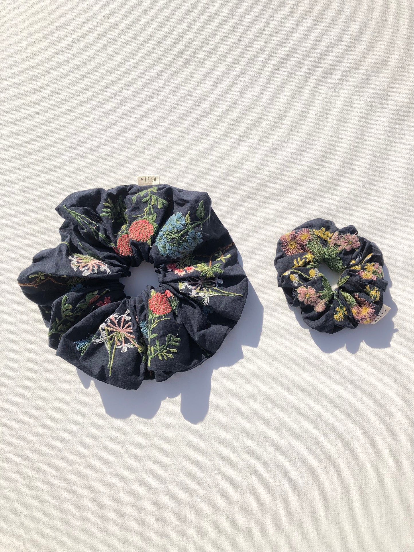 EMBROIDERED HERB SCRUNCHIES