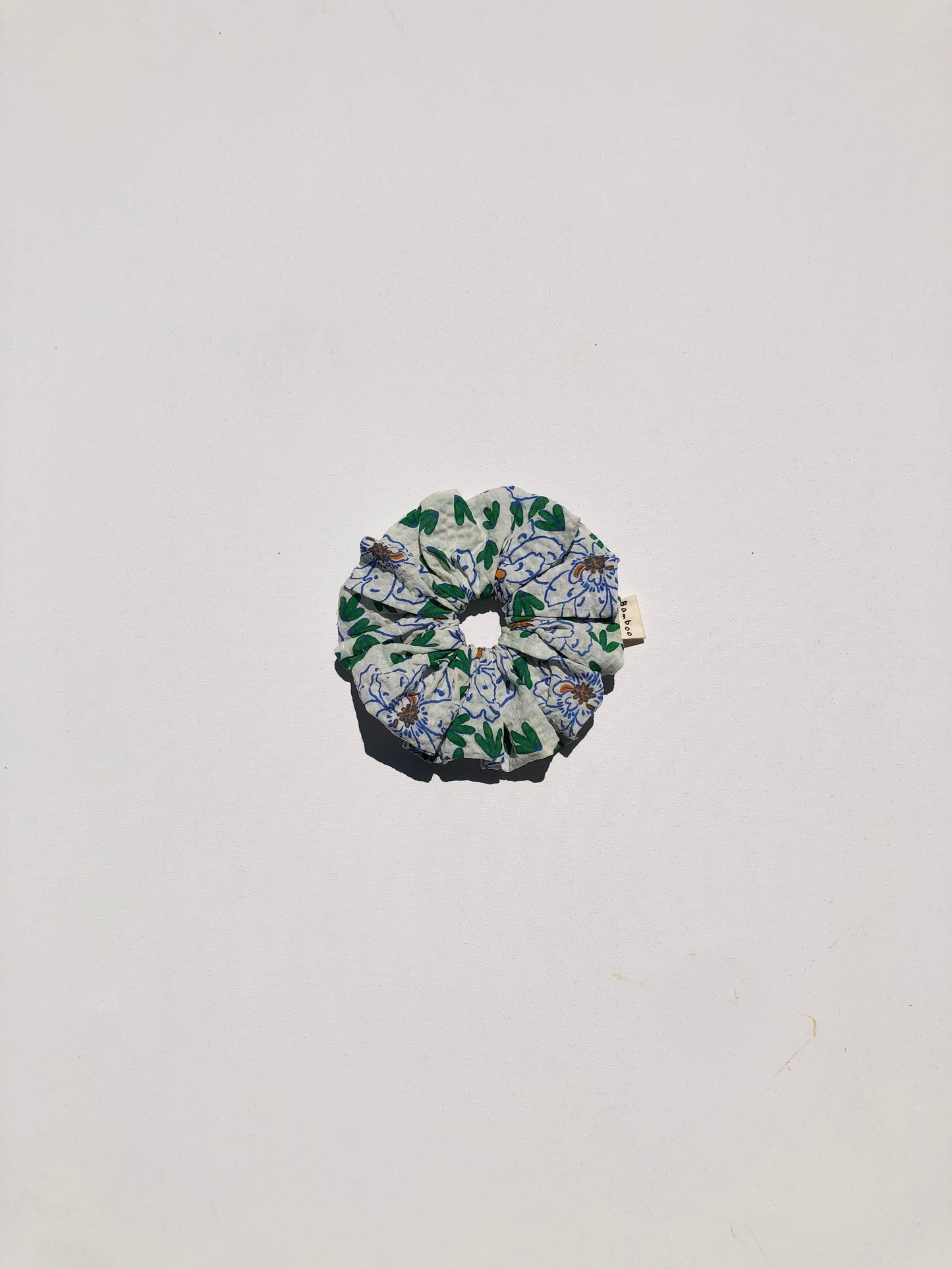 TOLADO FLOWER SCRUNCHIES