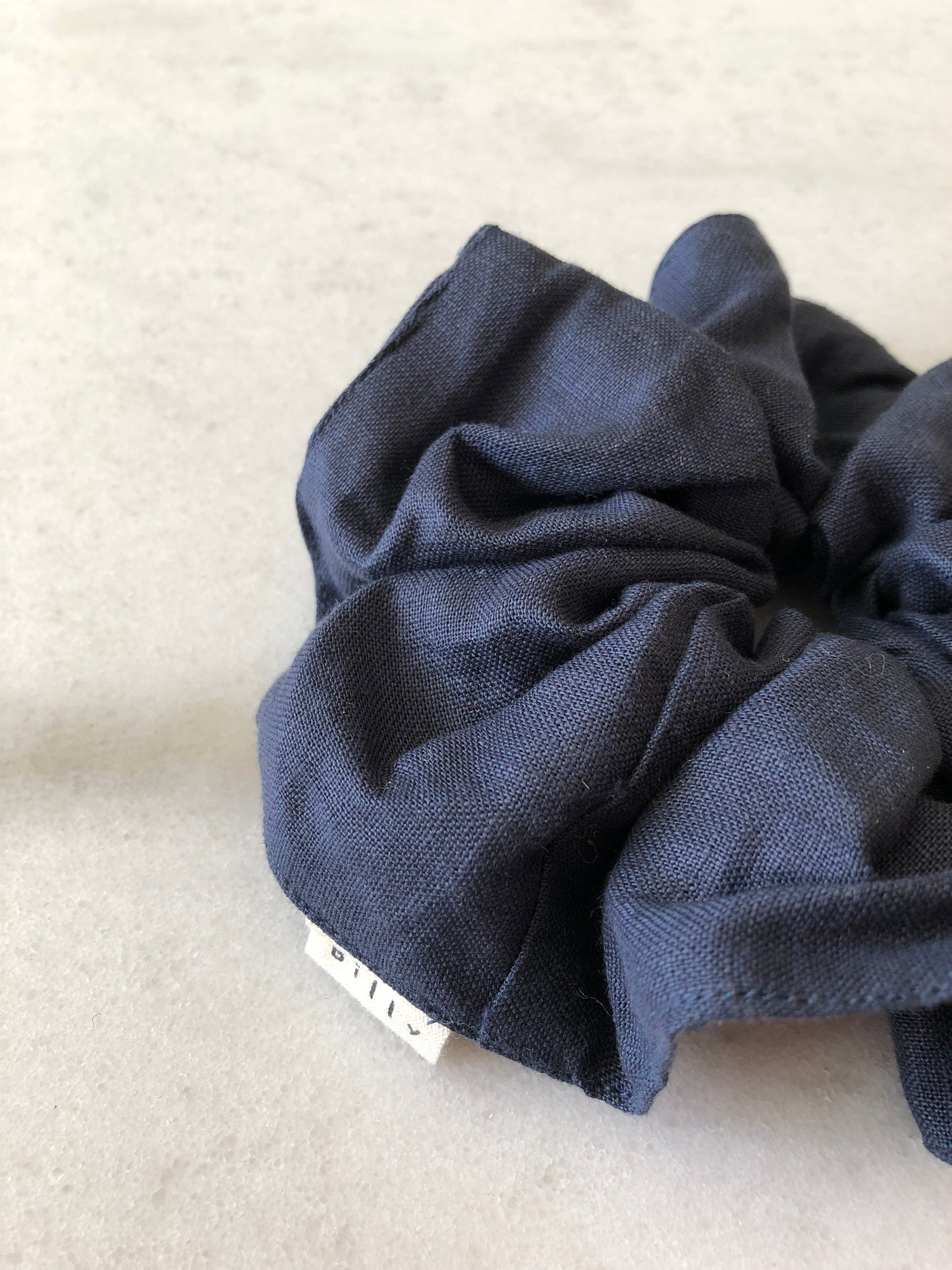 PURE LINEN SCRUNCHIES - neutral