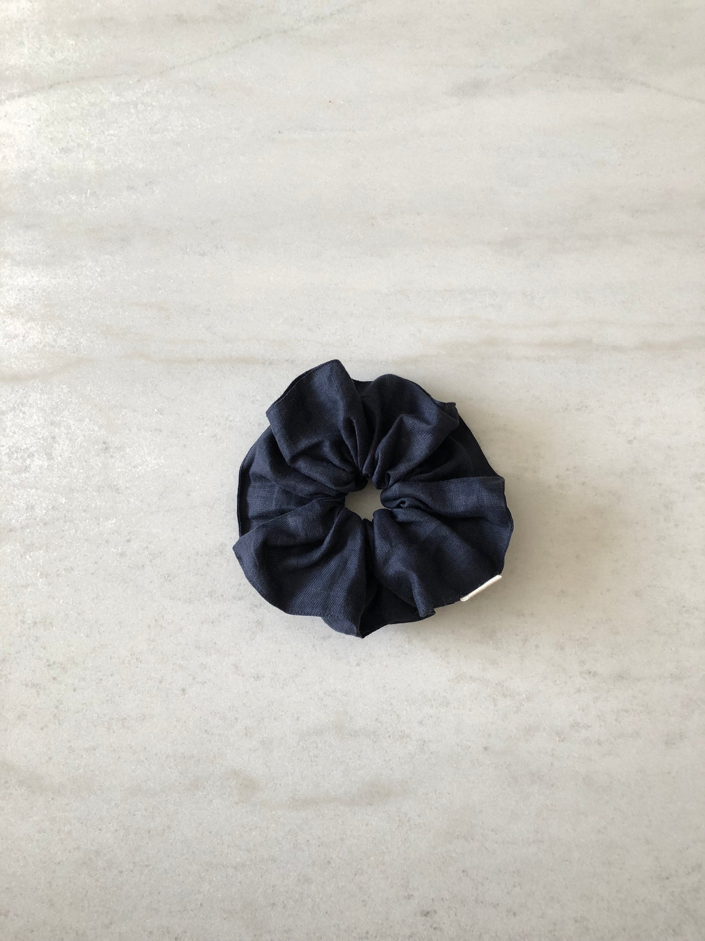 PURE LINEN SCRUNCHIES - neutral