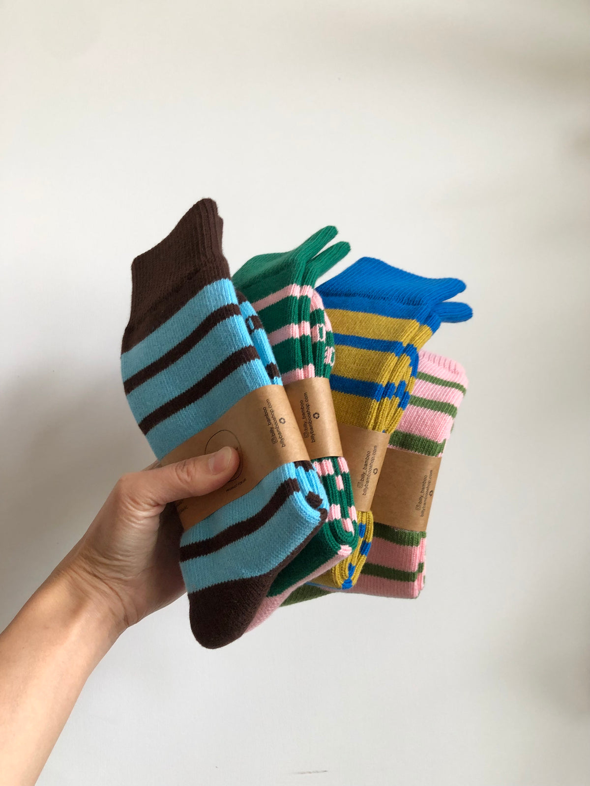 MAKINO POP STRIPE HIGH SOCKS