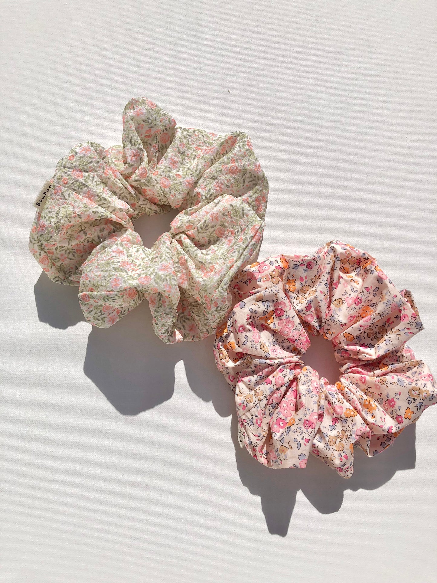 PRINCE EDWARD FLORAL SCRUNCHIES