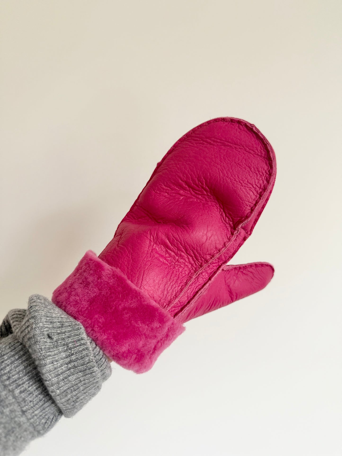 SHEARLING MITTENS
