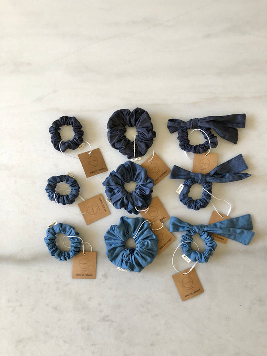 DENIM SCRUNCHIE