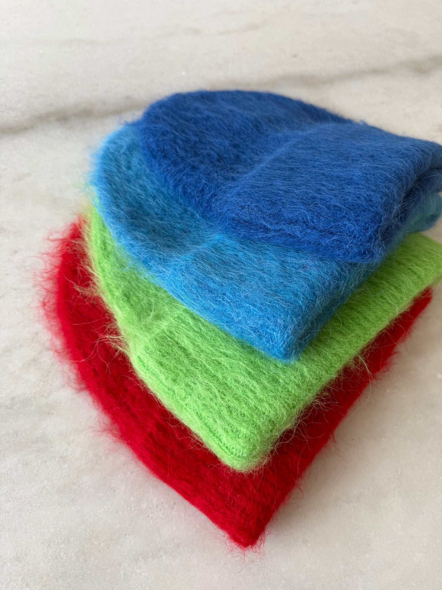 ALPACA FLUFFY BEANIE