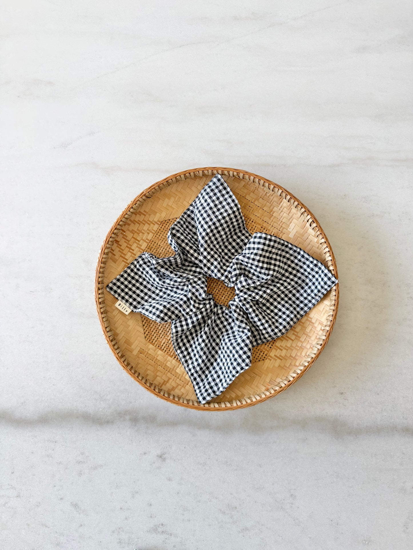MINI GINGHAM PETAL SCRUNCHIES - neutral