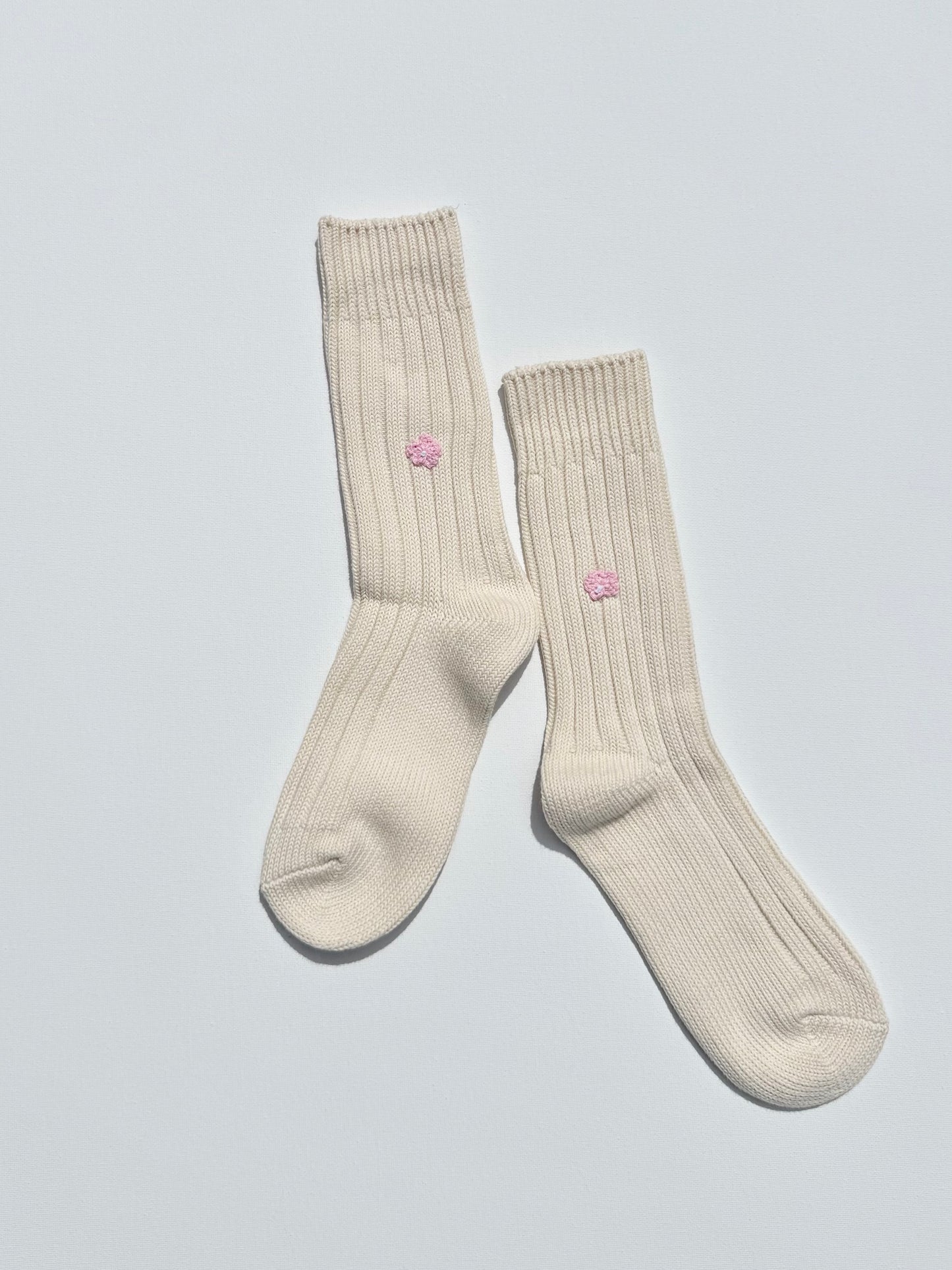 CROCHET MINI FLOWER SOCKS